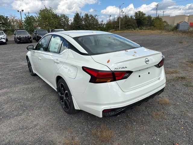 New 2025 Nissan Altima 2.5 SR w/ SR Premium Package FWD image 8