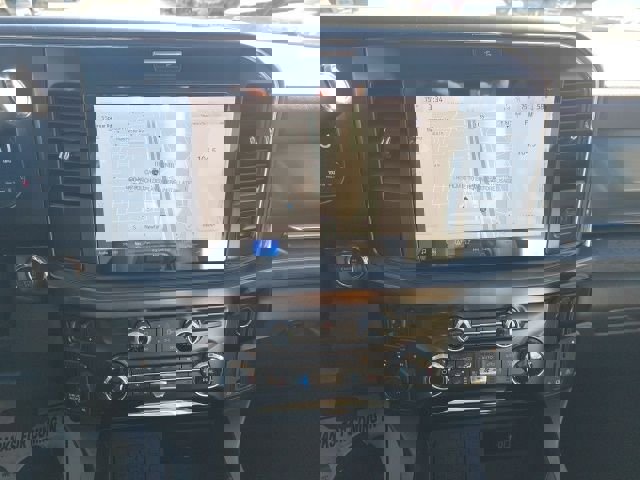 New 2026 Ford F250 Lariat w/ Black Appearance Package image 16