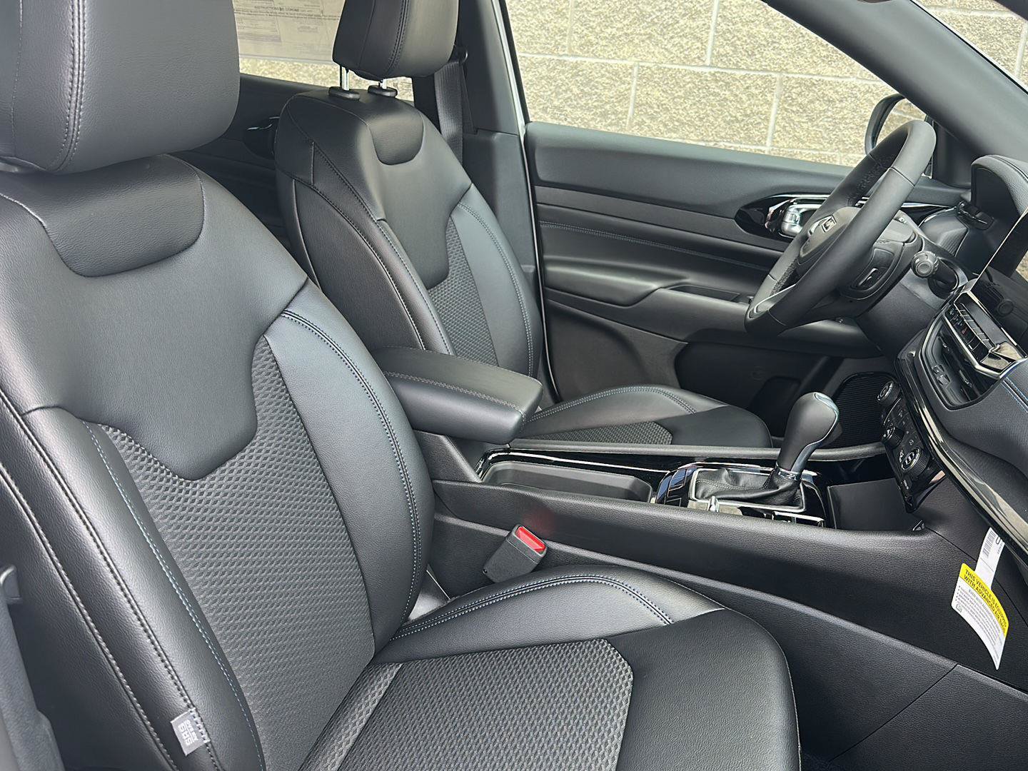New 2026 Jeep Compass Latitude AWD/4WD image 20