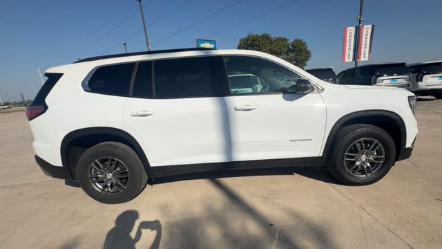 Certified 2025 GMC Acadia Elevation FWD image 9