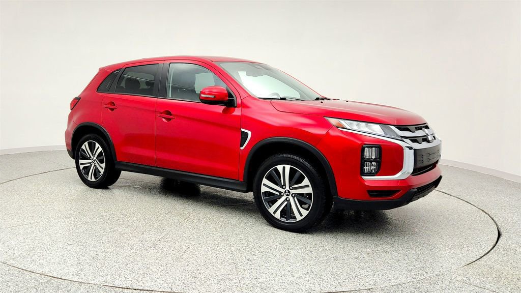Used 2023 Mitsubishi Outlander Sport ES image 3
