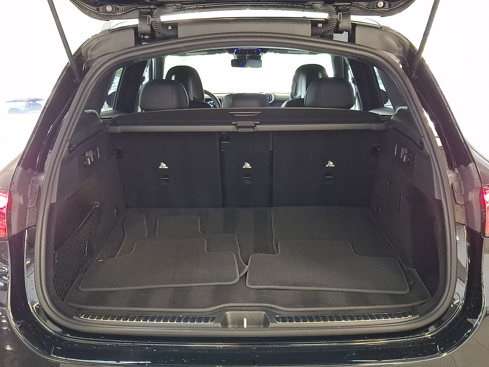 Certified 2026 Mercedes-Benz GLC 300 4MATIC image 26