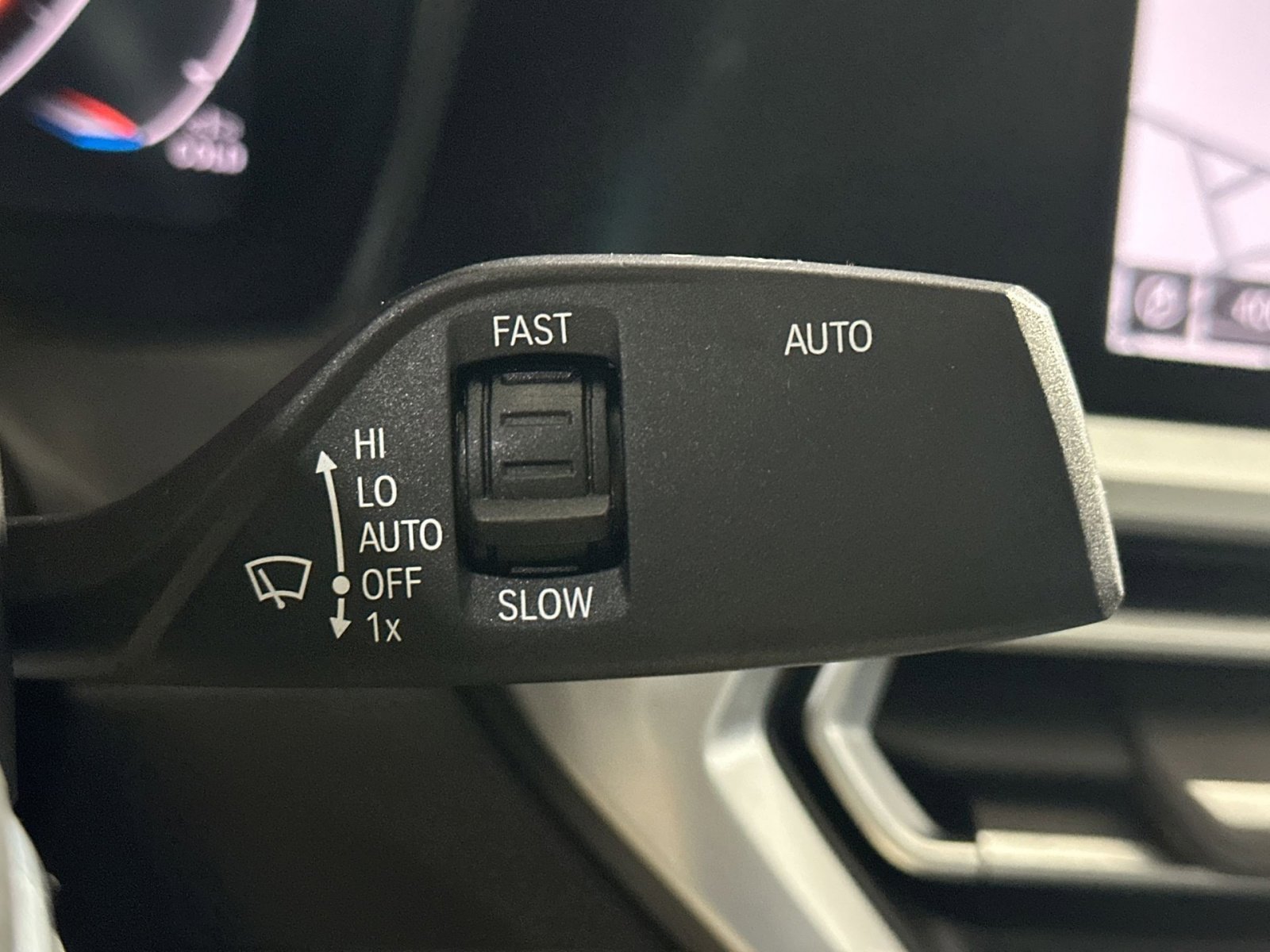 Used 2020 BMW 330i xDrive Sedan w/ Convenience Package image 31