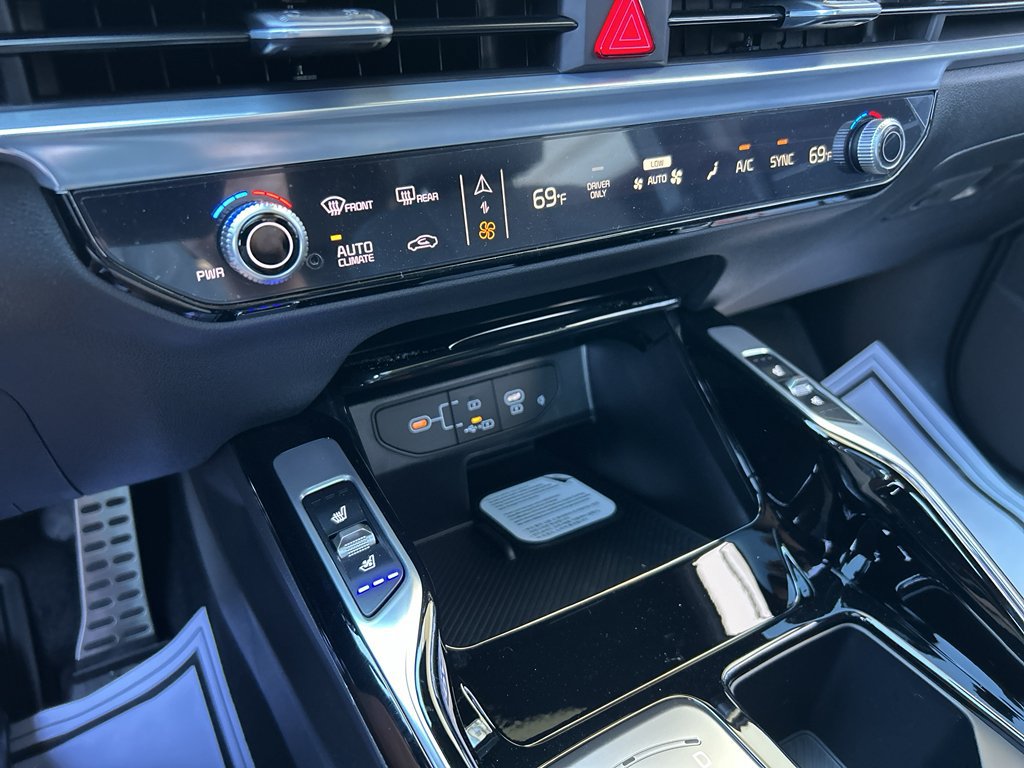 New 2026 Kia Sorento SX Prestige AWD/4WD image 24