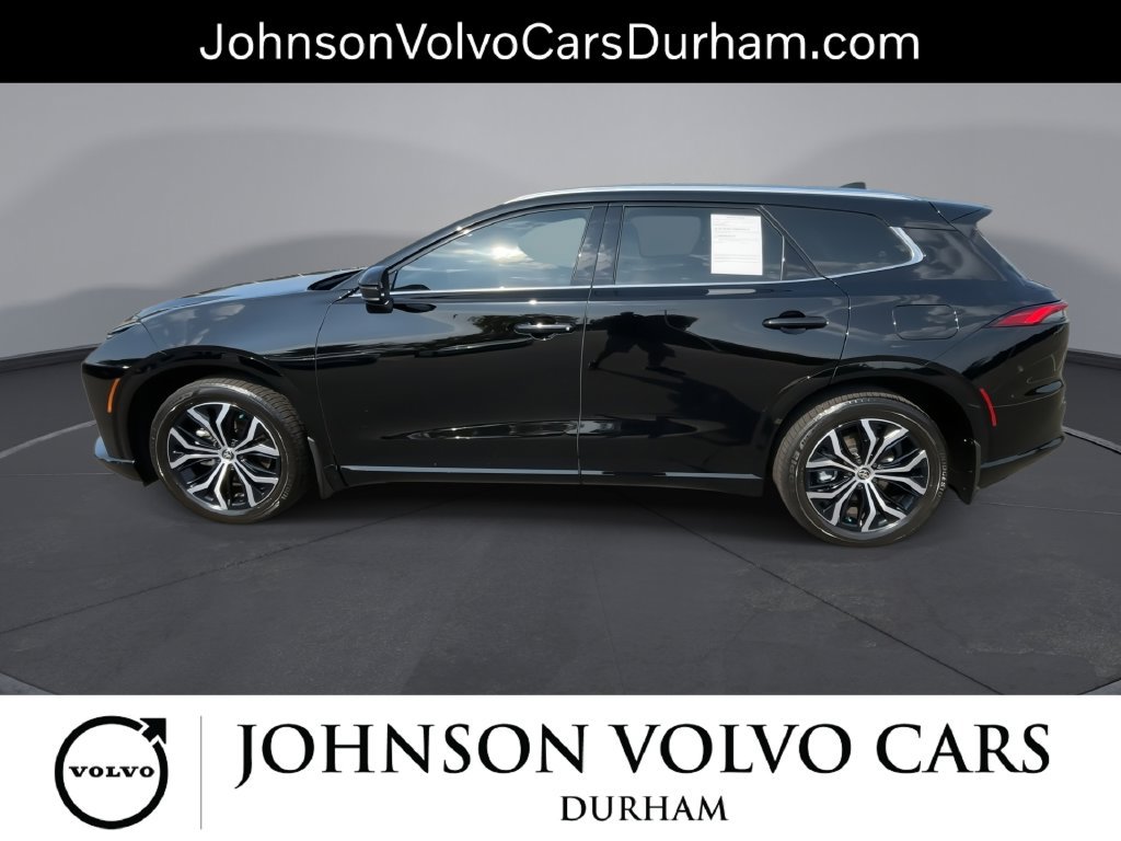 Used 2025 Toyota Crown Signia AWD/4WD image 5