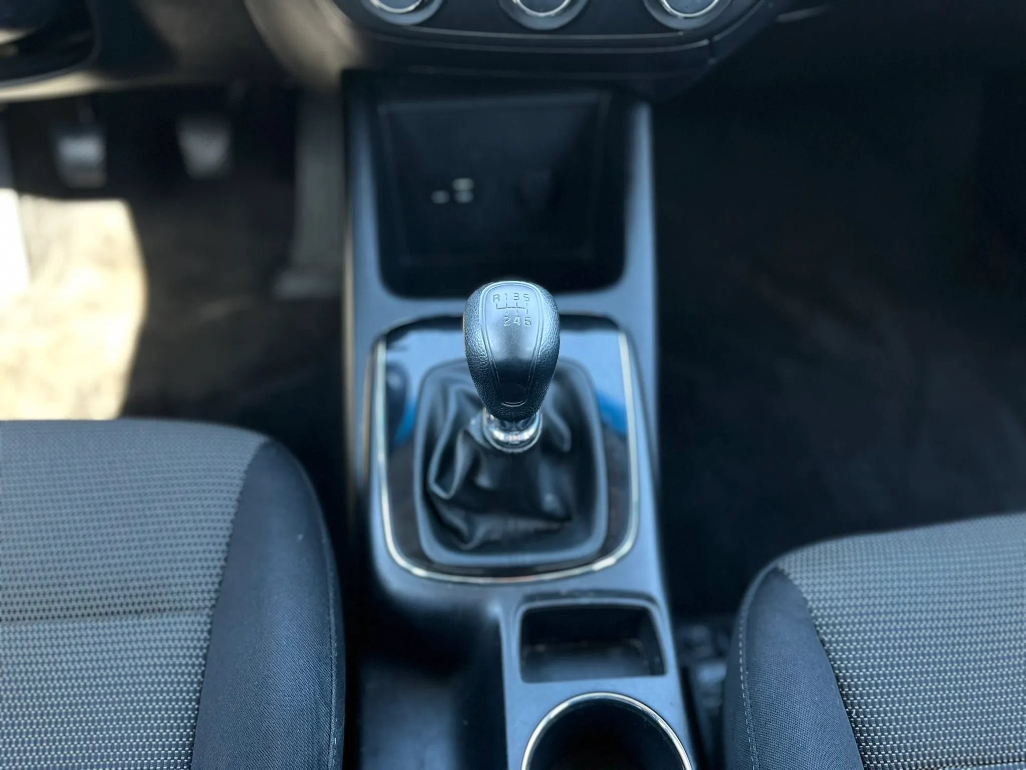 Used 2018 Kia Forte LX FWD image 16
