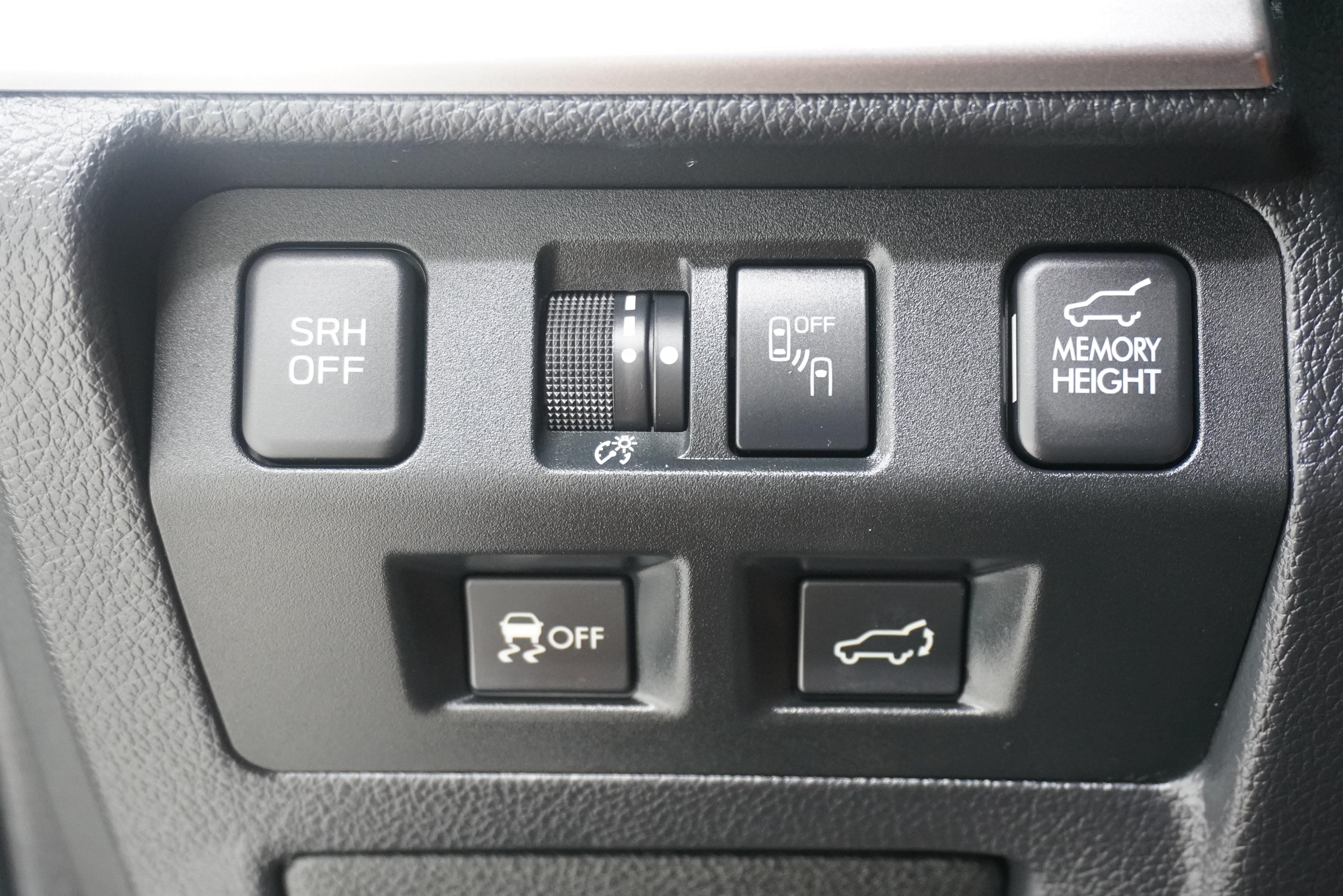 Used 2017 Subaru Forester 2.5i Touring AWD/4WD image 26