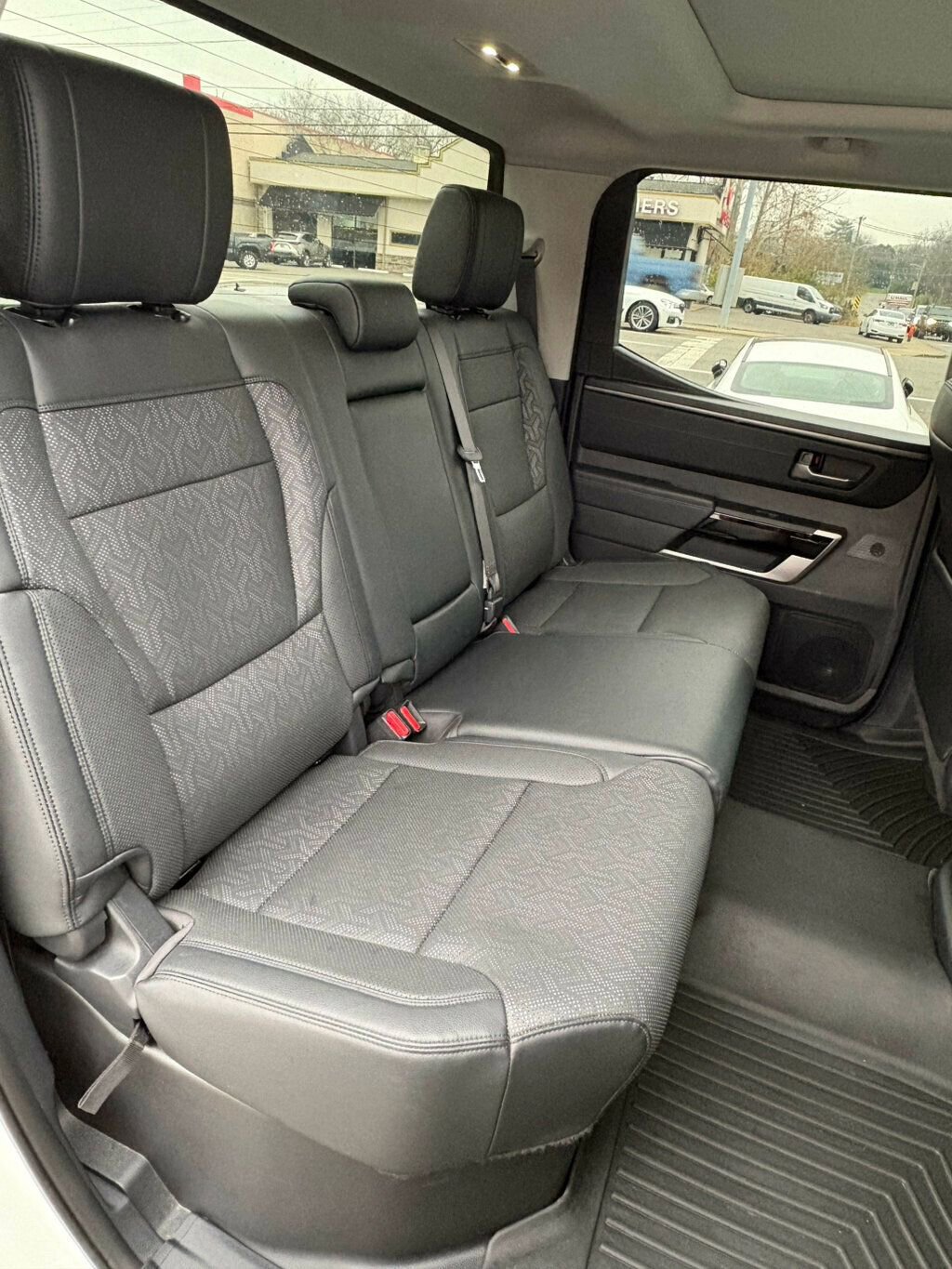 Used 2022 Toyota Tundra Limited image 19