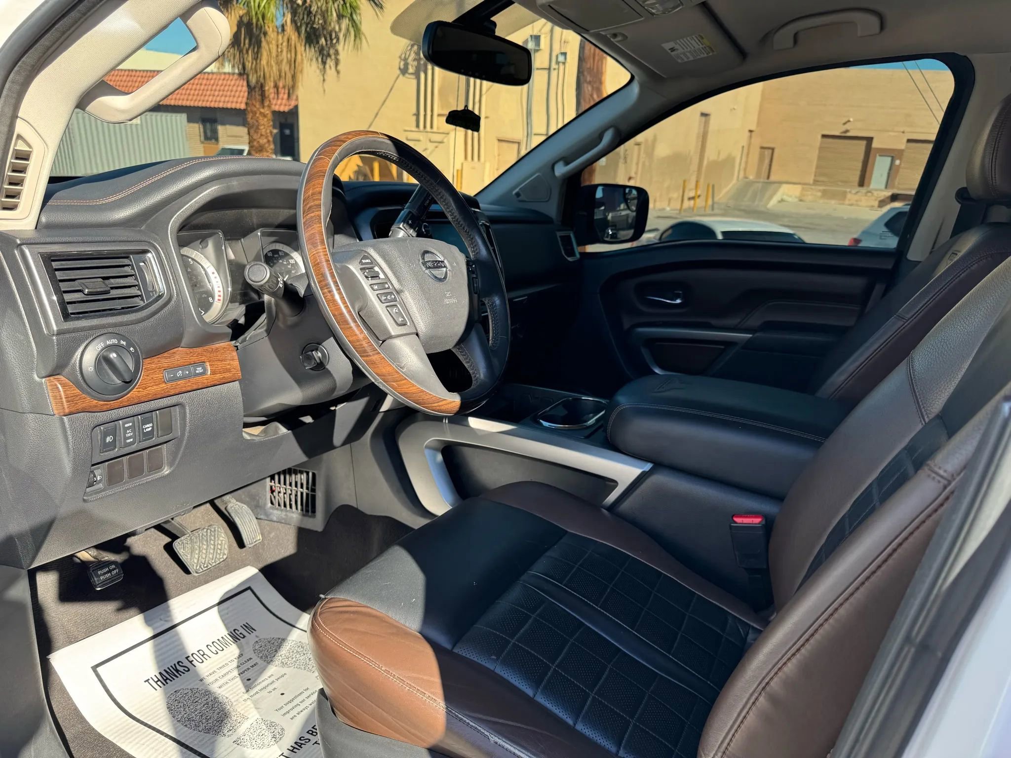 Used 2017 Nissan Titan Platinum Reserve image 10