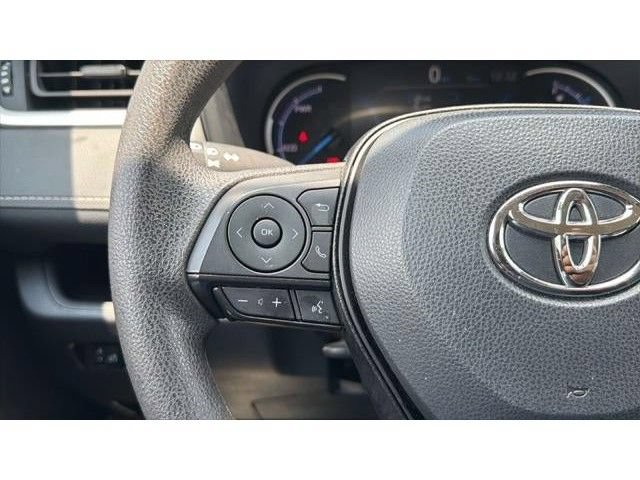 Certified 2025 Toyota RAV4 LE AWD/4WD image 25