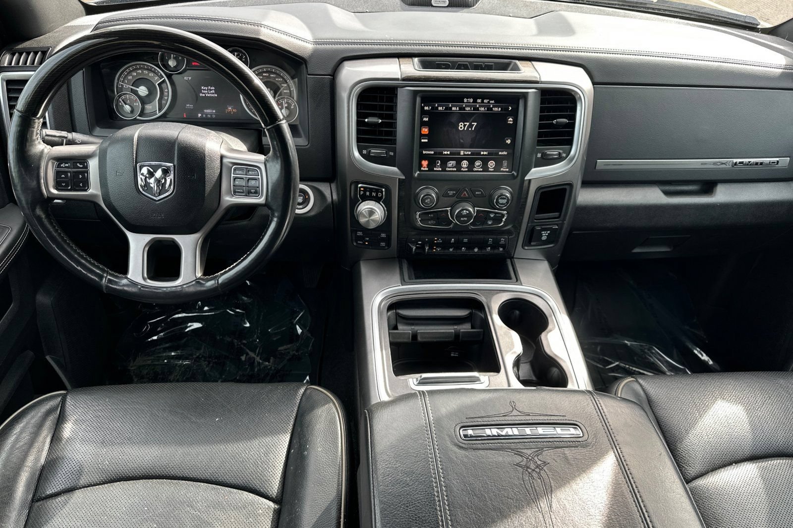 Used 2017 RAM 1500 Limited AWD/4WD image 10