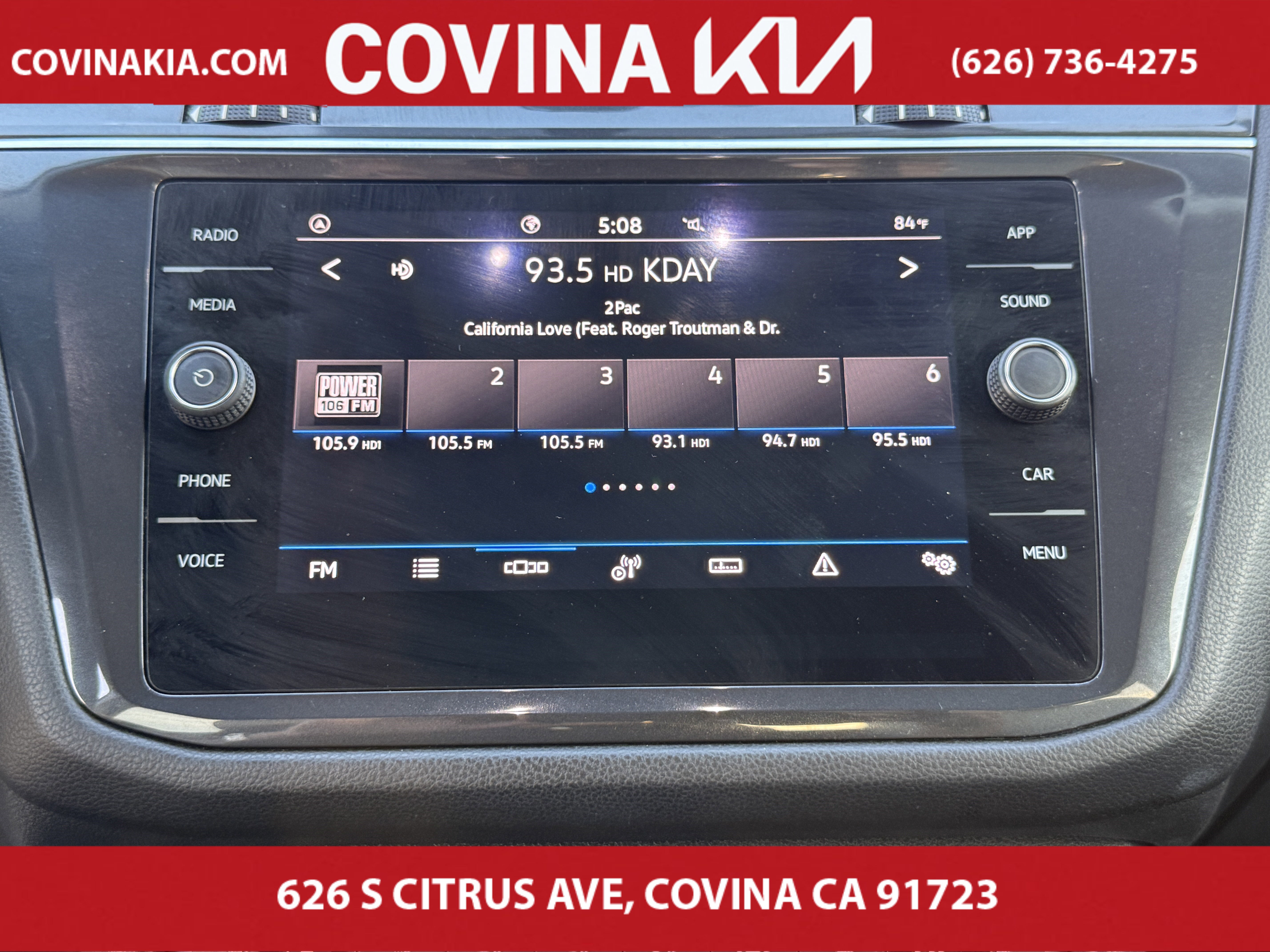 Used 2021 Volkswagen Tiguan SE w/ Panoramic Sunroof Package image 25