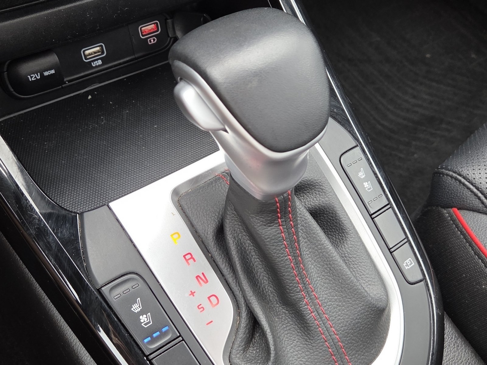 Used 2023 Kia Forte GT w/ GT2 Package FWD image 31