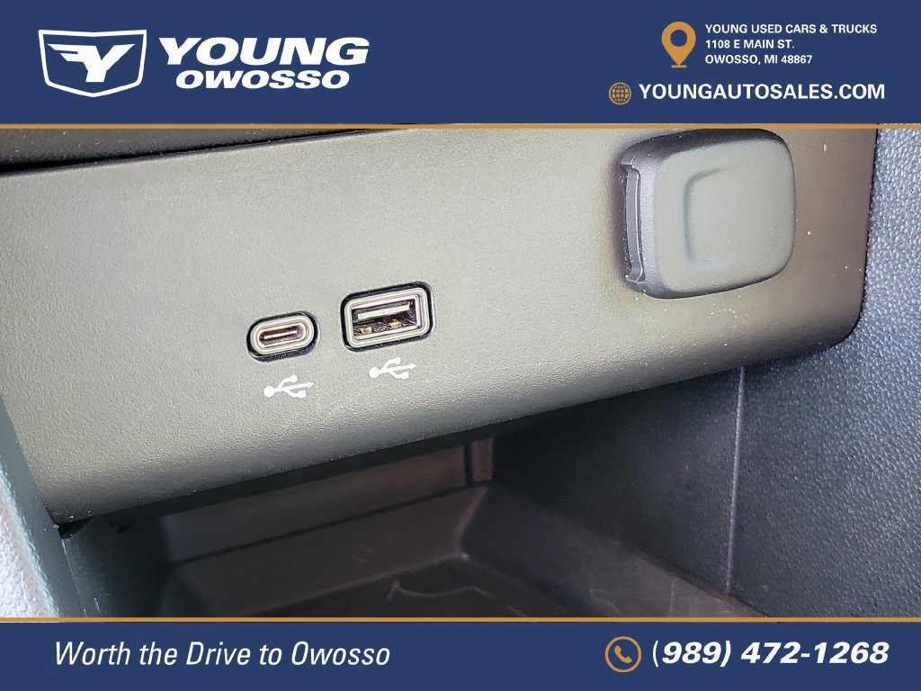 Used 2025 Buick Encore GX Preferred w/ Comfort Package FWD image 19