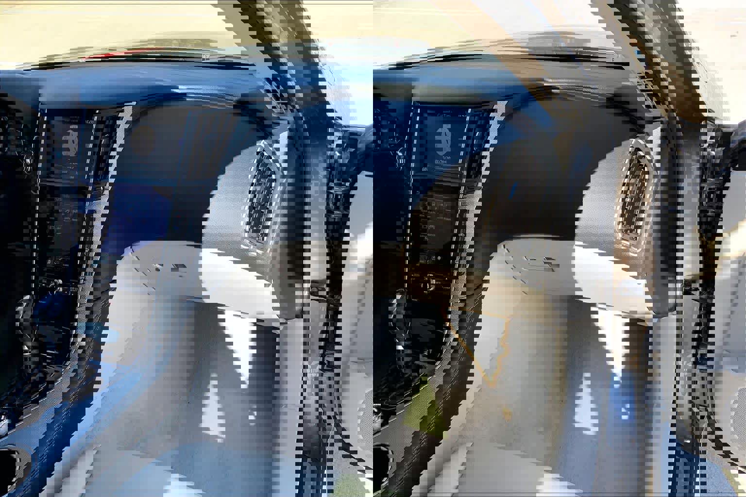 Used 2017 INFINITI Q50 3.0t Premium image 17