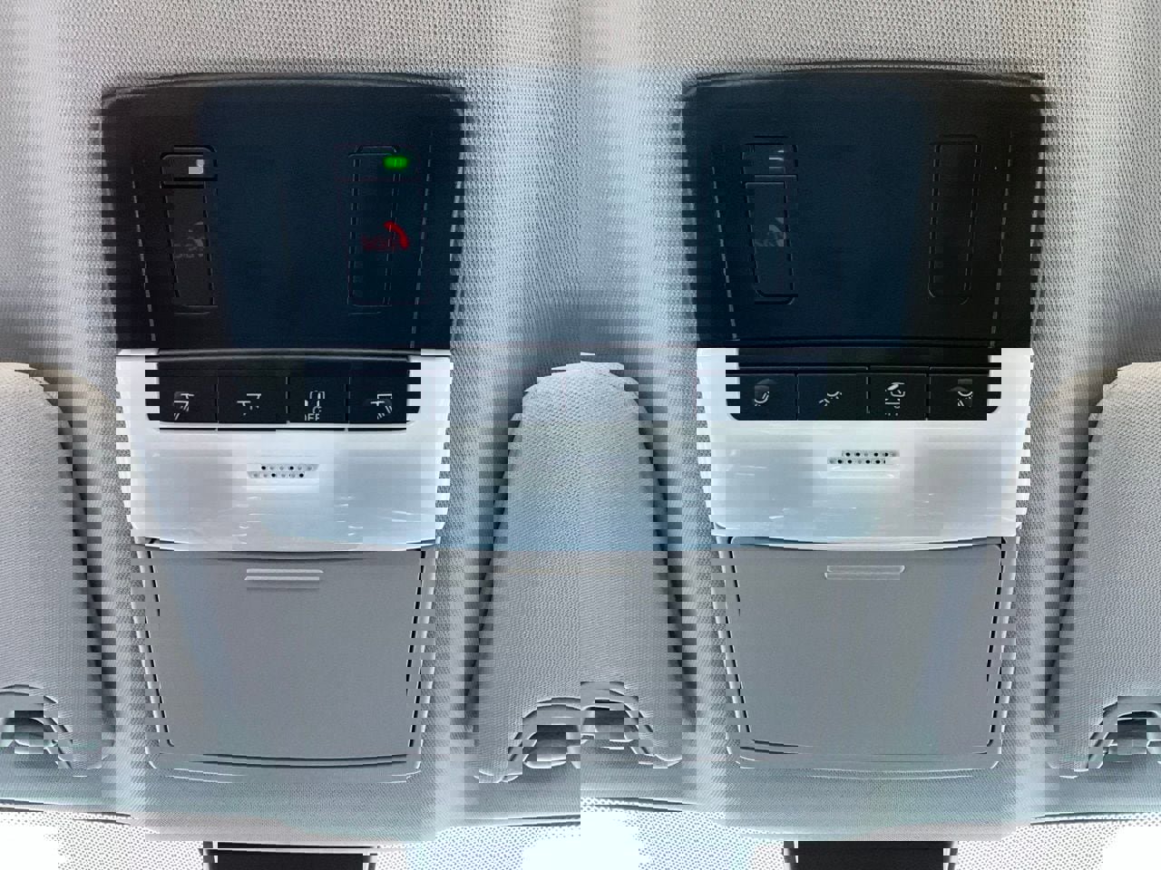 Used 2025 Nissan Altima 2.5 SV image 17