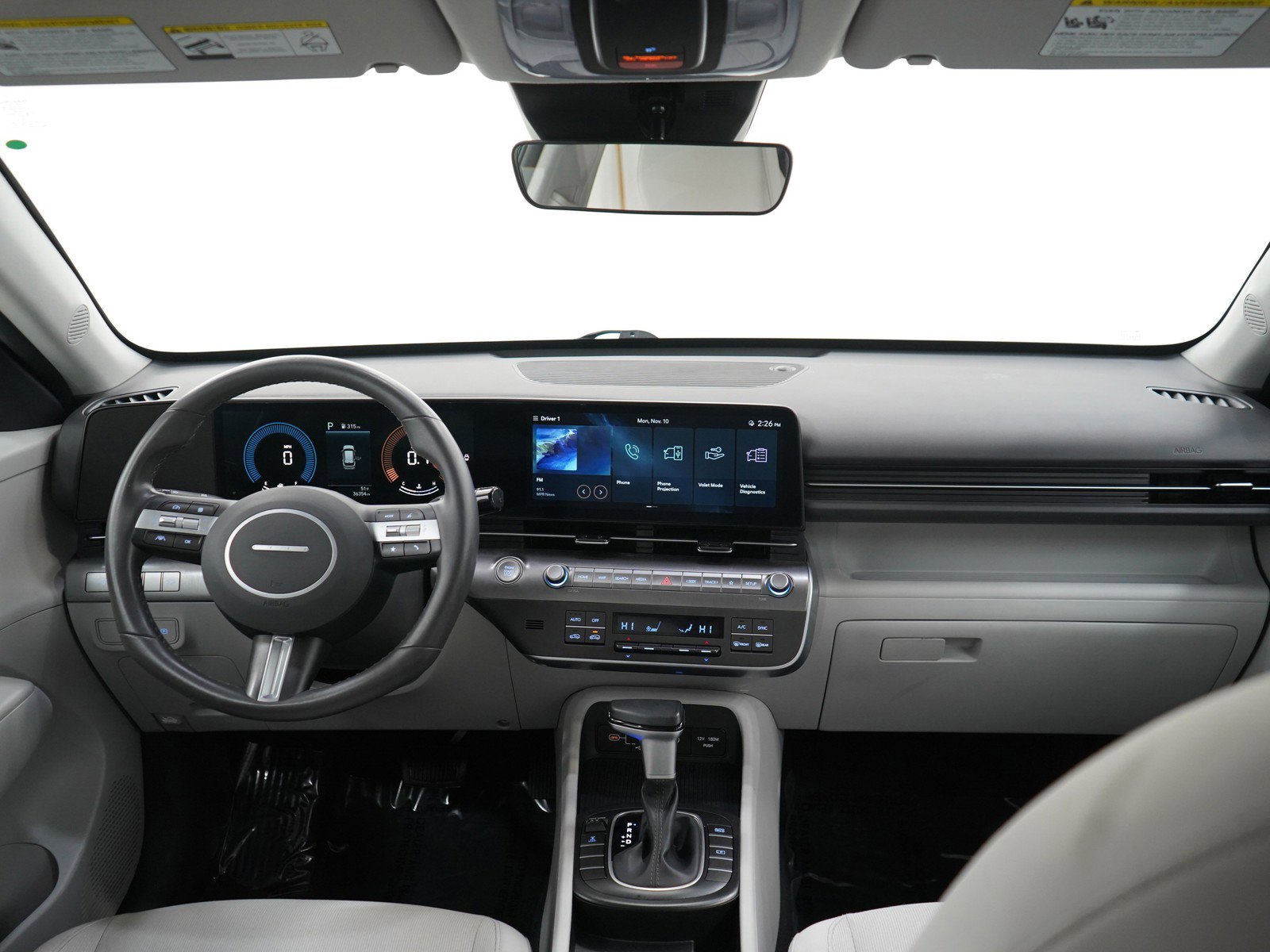 Used 2024 Hyundai Kona SEL image 12