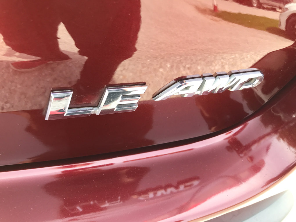 Used 2017 Toyota Highlander Plus w/ Carpet Mat Package AWD/4WD image 9