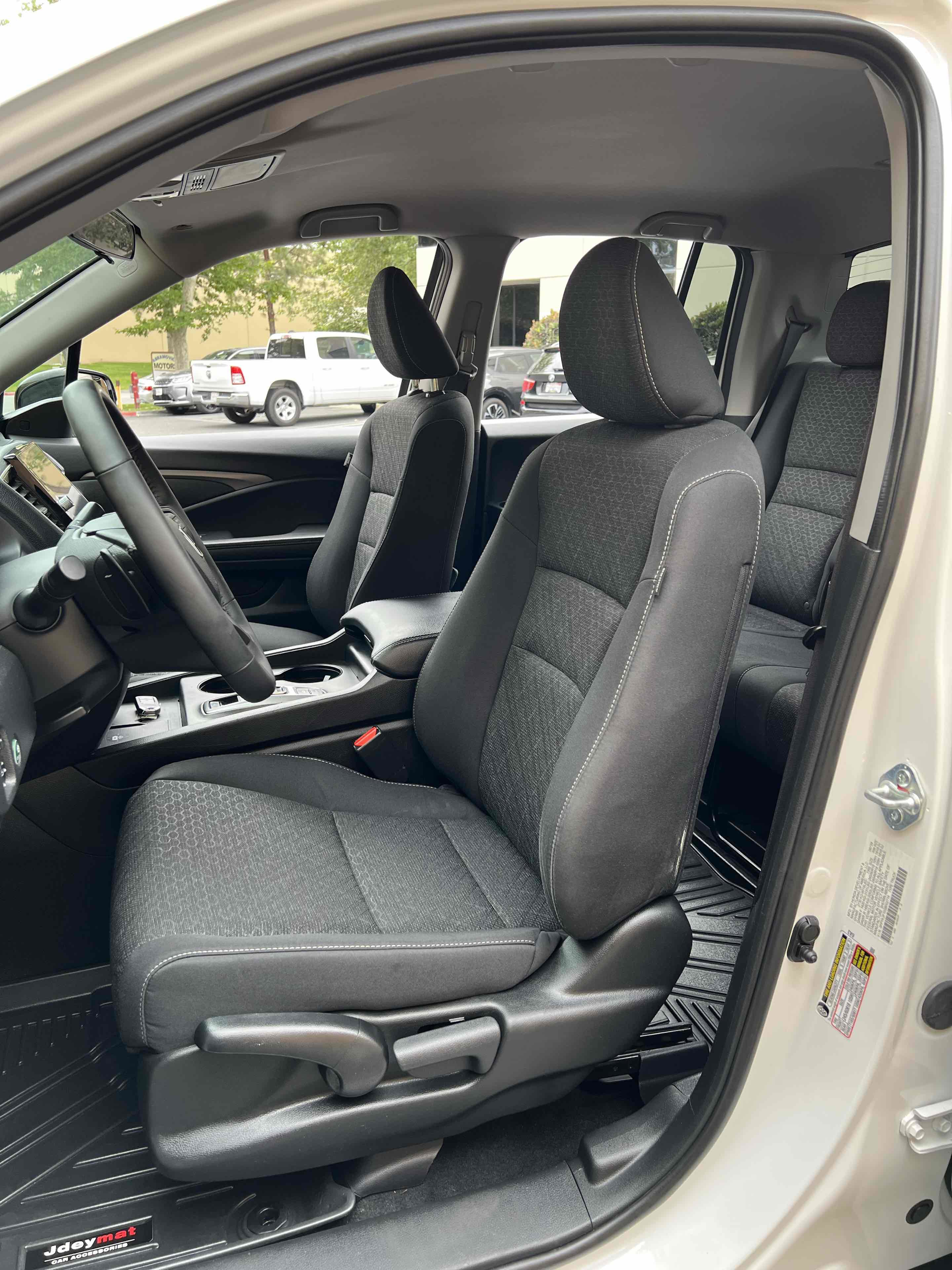 Used 2025 Honda Ridgeline Sport image 54