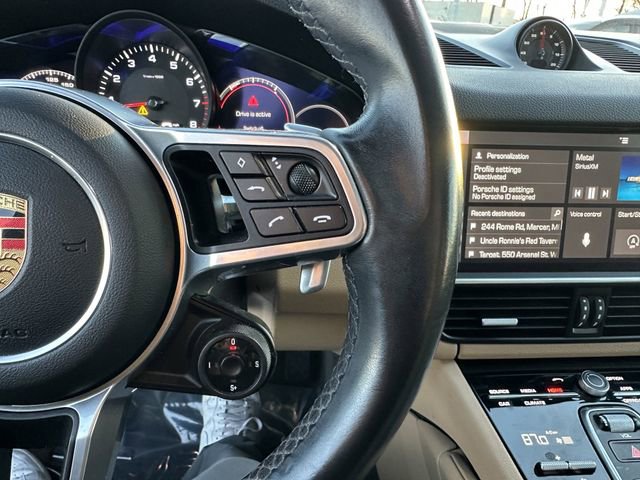 Used 2021 Porsche Cayenne Coupe image 28