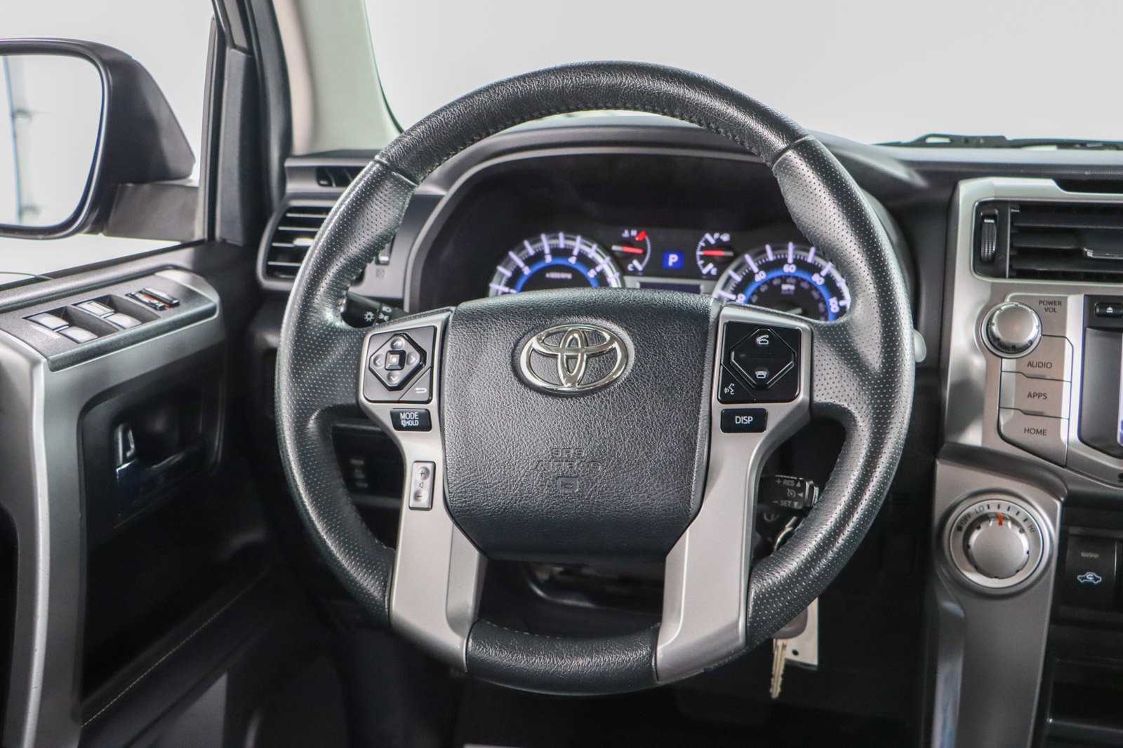 Used 2019 Toyota 4Runner SR5 image 12