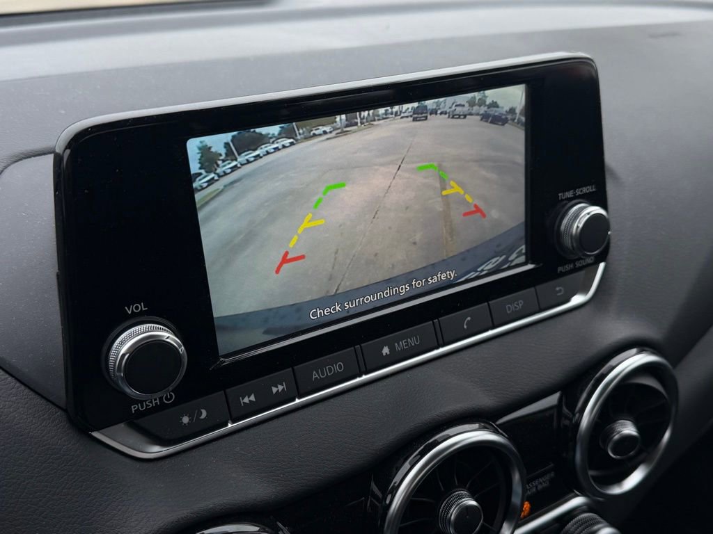 Used 2025 Nissan Sentra S image 18