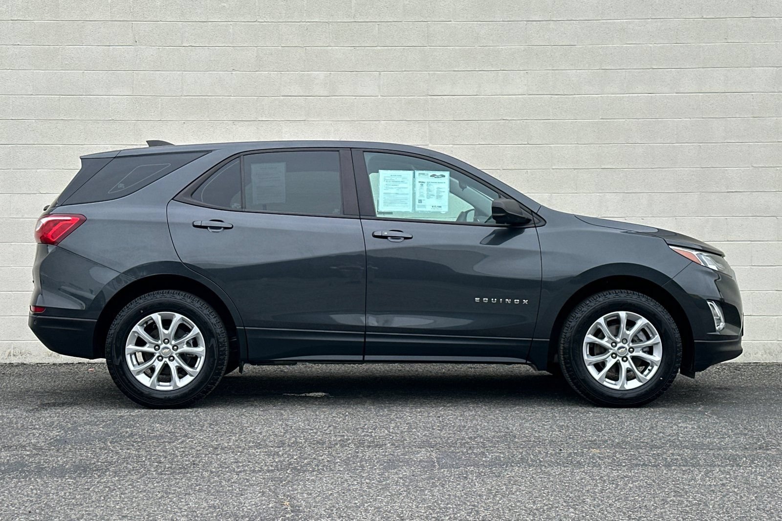 Certified 2020 Chevrolet Equinox LS AWD/4WD image 3