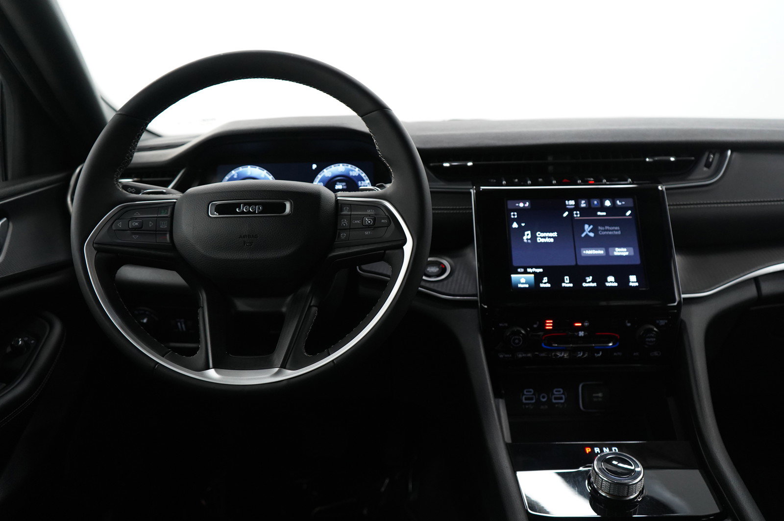 Used 2023 Jeep Grand Cherokee L Laredo image 18