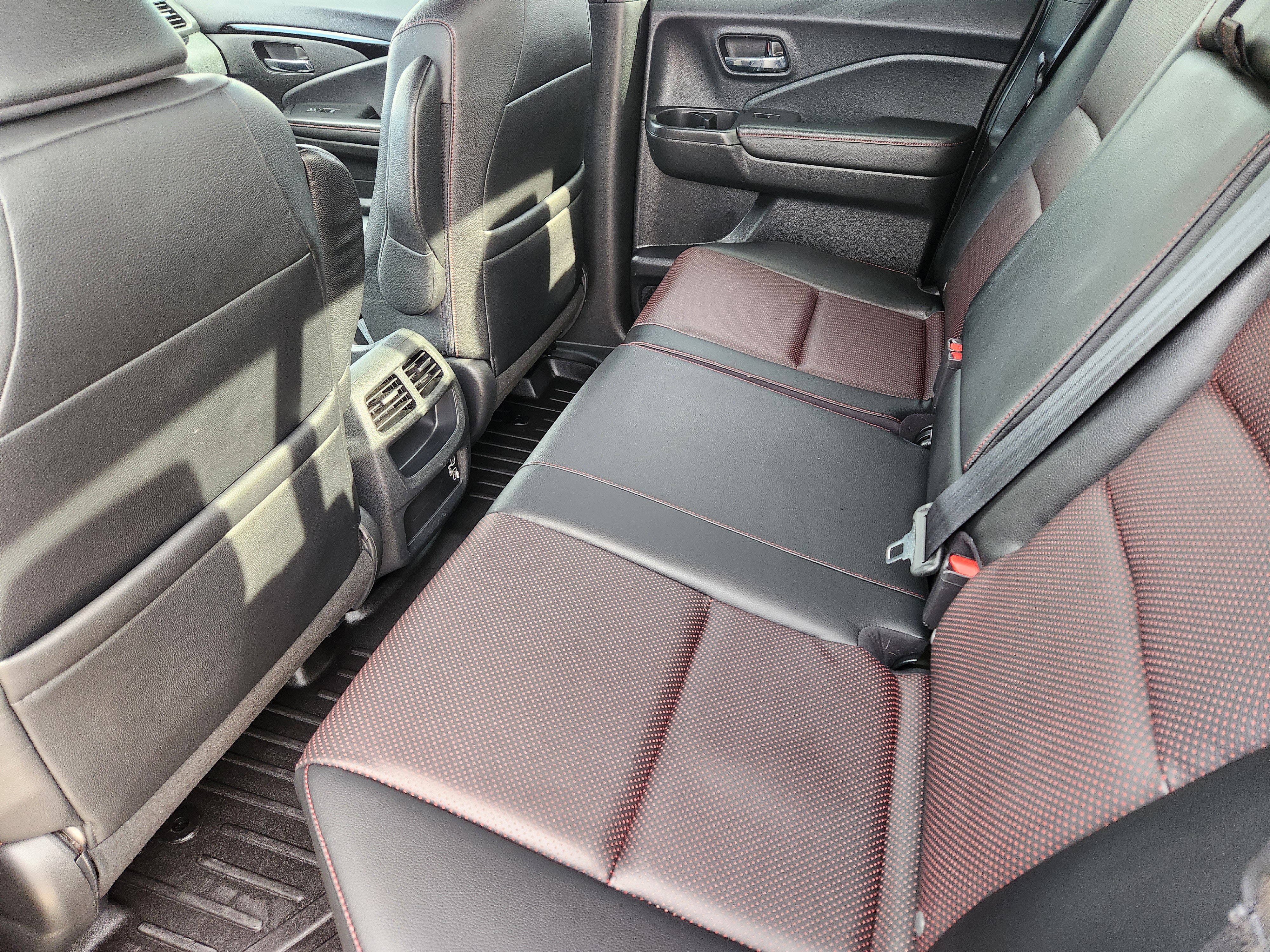 Used 2020 Honda Ridgeline Black Edition image 30