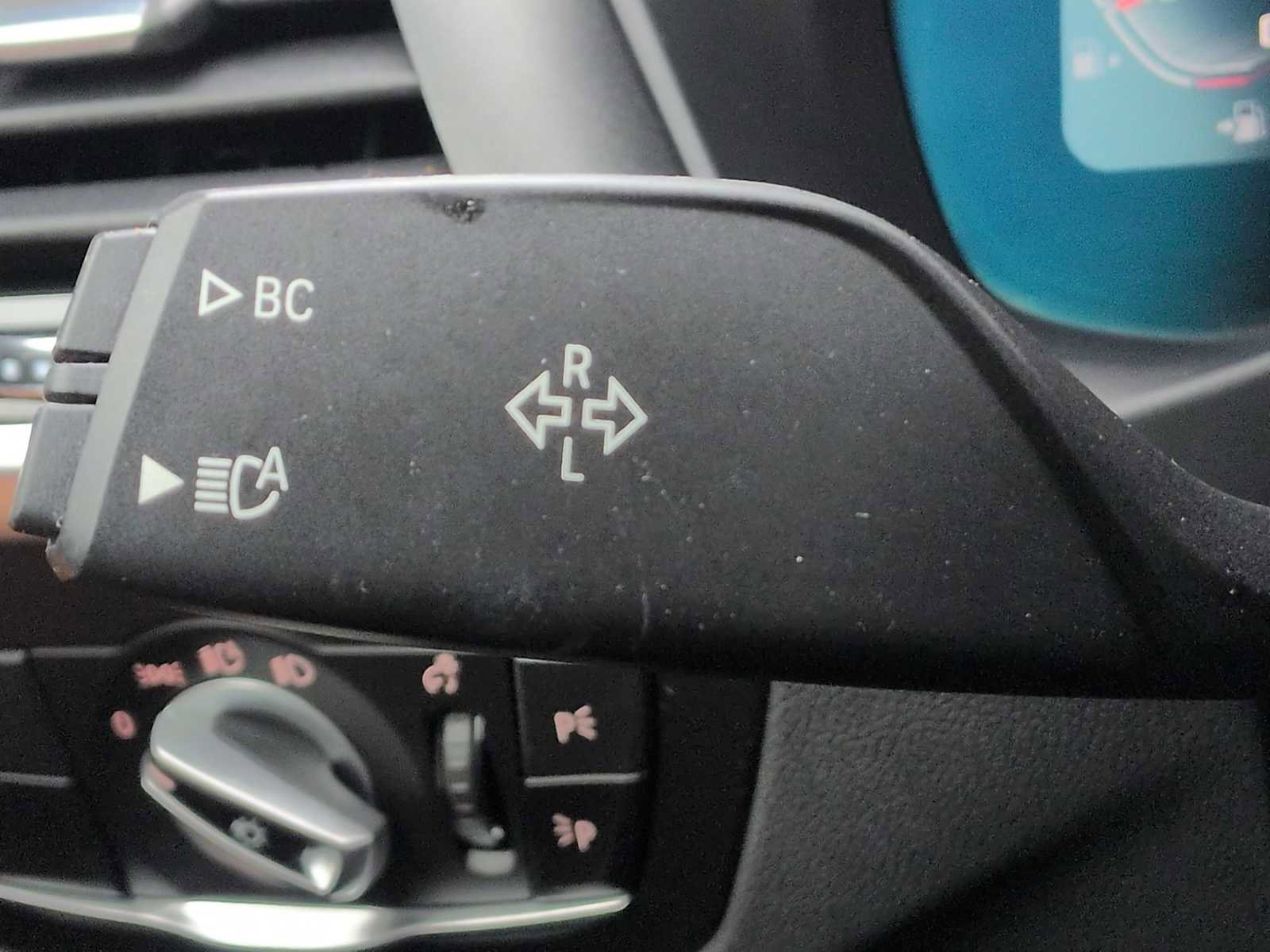 Used 2021 BMW X4 M40i image 34