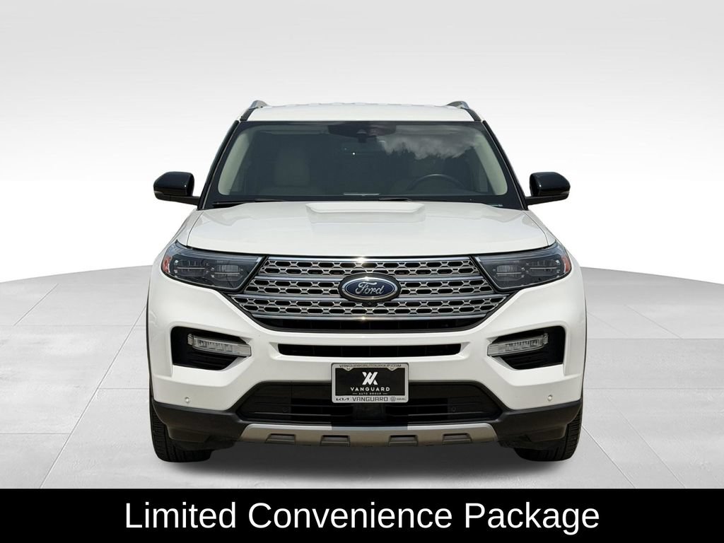 Used 2021 Ford Explorer Limited w/ Equipment Group 301A RWD image 3