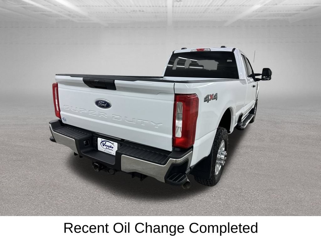 Used 2023 Ford F250 XLT w/ Snow Plow/Camper Package AWD/4WD image 12