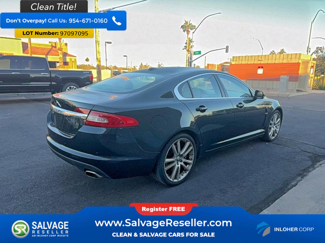Used 2010 Jaguar XF Premium image 5