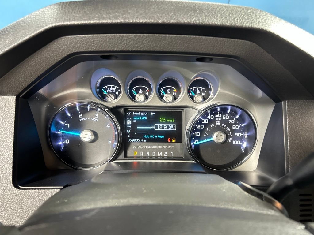 Used 2016 Ford F350 Platinum w/ Snow Plow Prep Package AWD/4WD image 25