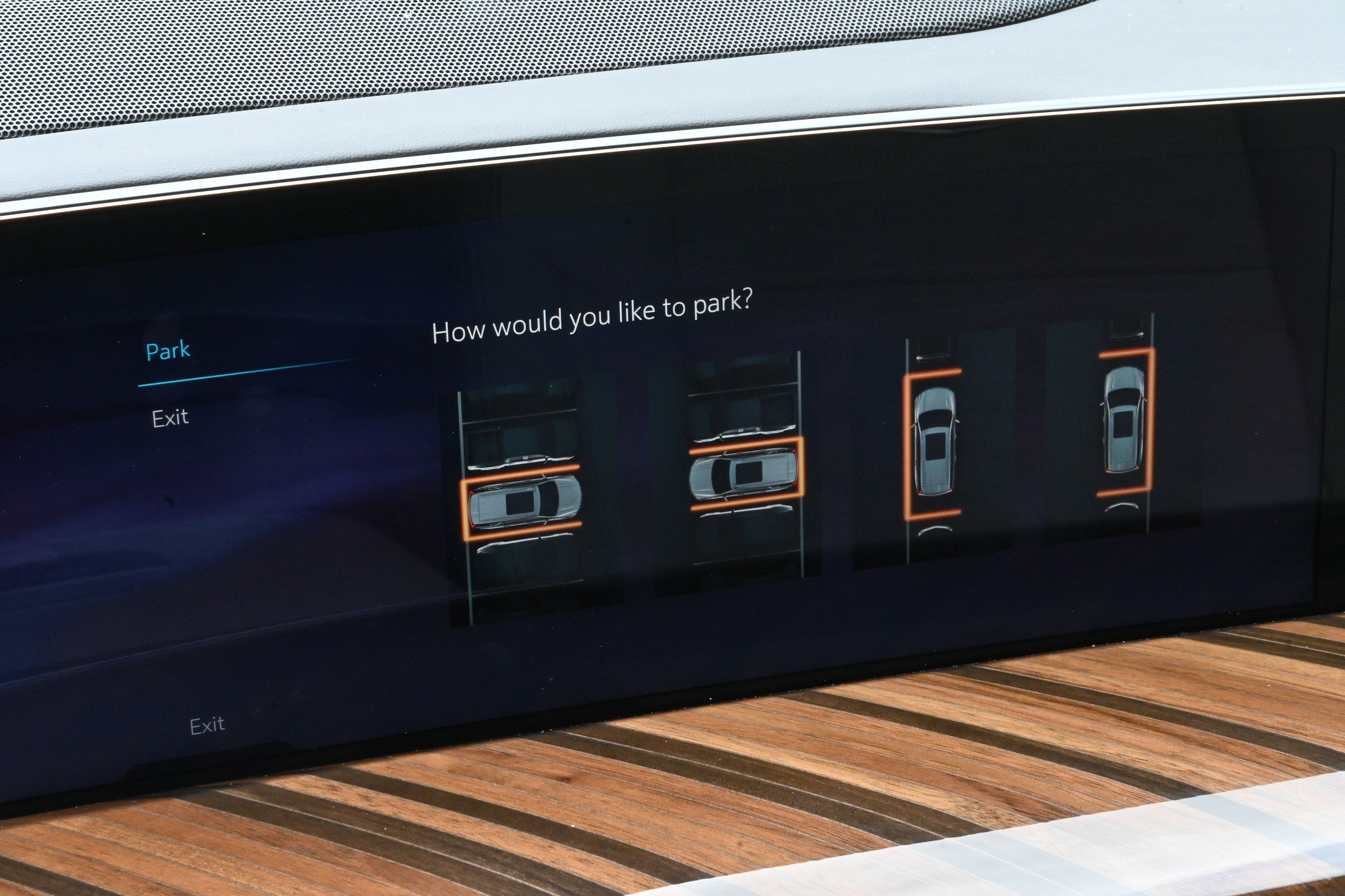 Used 2026 Cadillac Escalade Platinum Sport w/ LPO, ONYX Package image 41