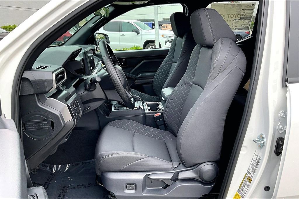 New 2026 Toyota Tacoma SR5 AWD/4WD image 9