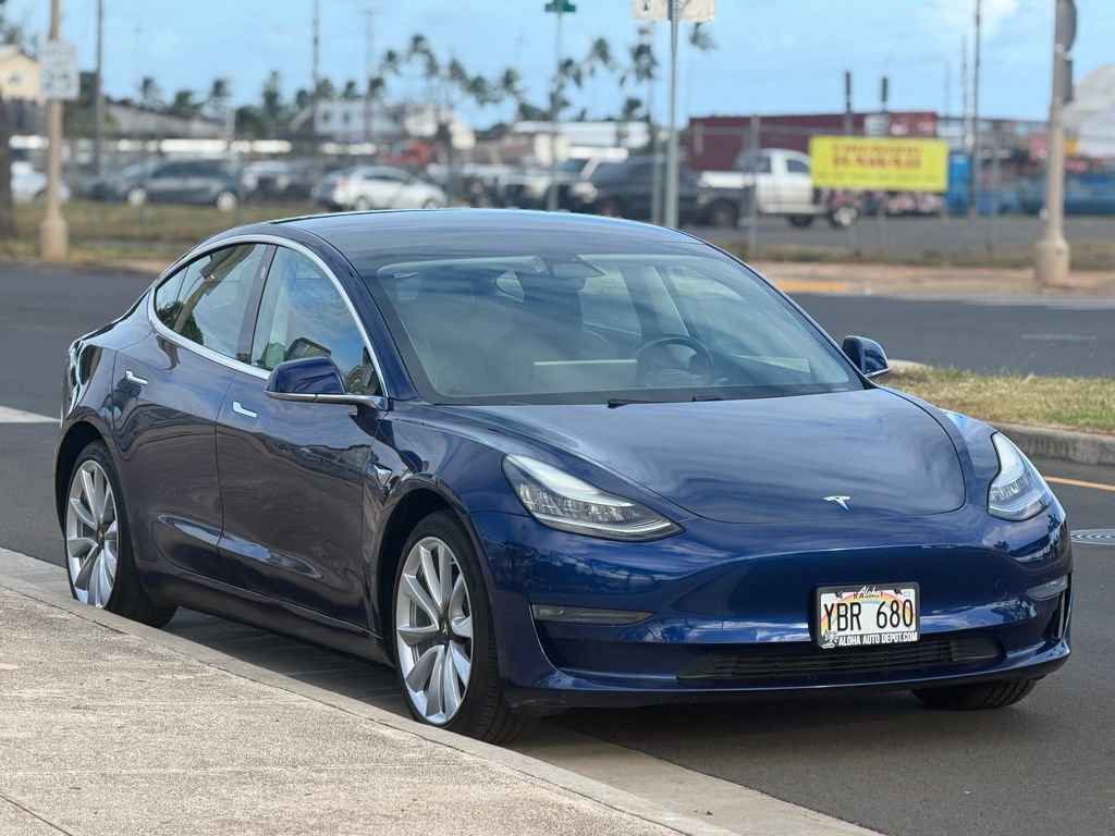 Used 2019 Tesla Model 3 Standard Range Plus RWD image 5