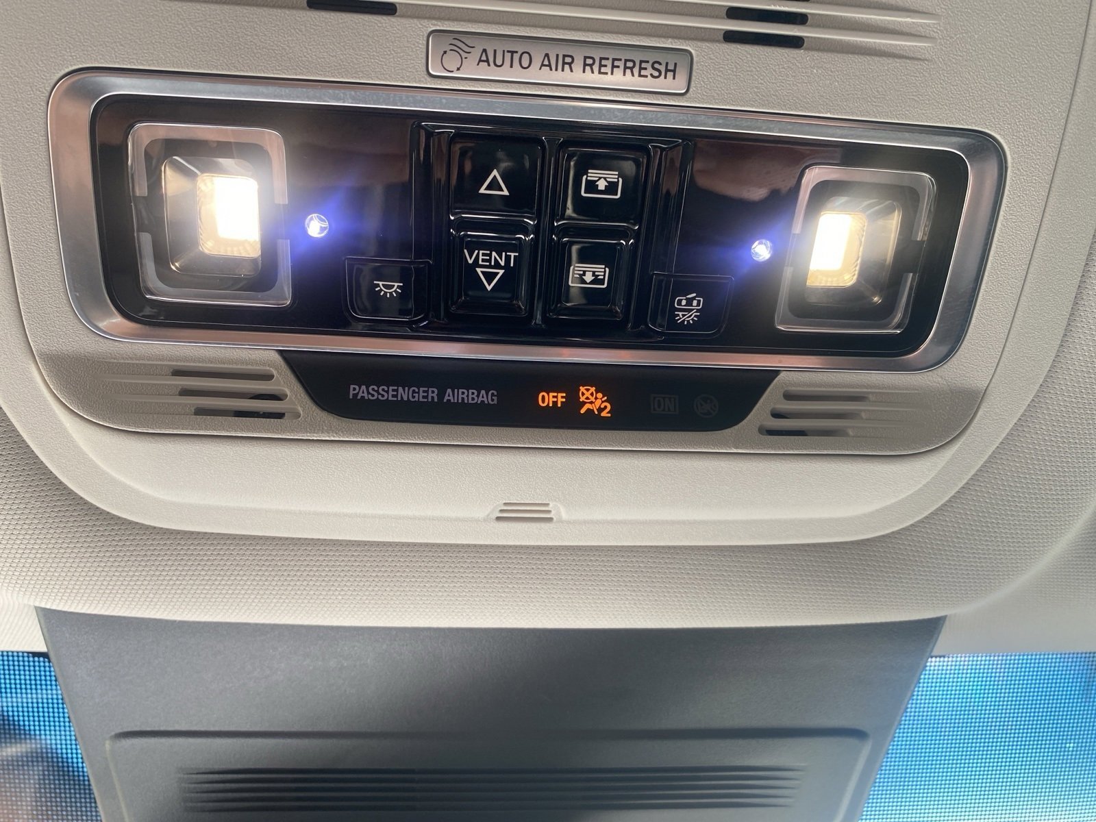 Used 2024 Lincoln Nautilus Reserve w/ Equipment Group 202A image 17