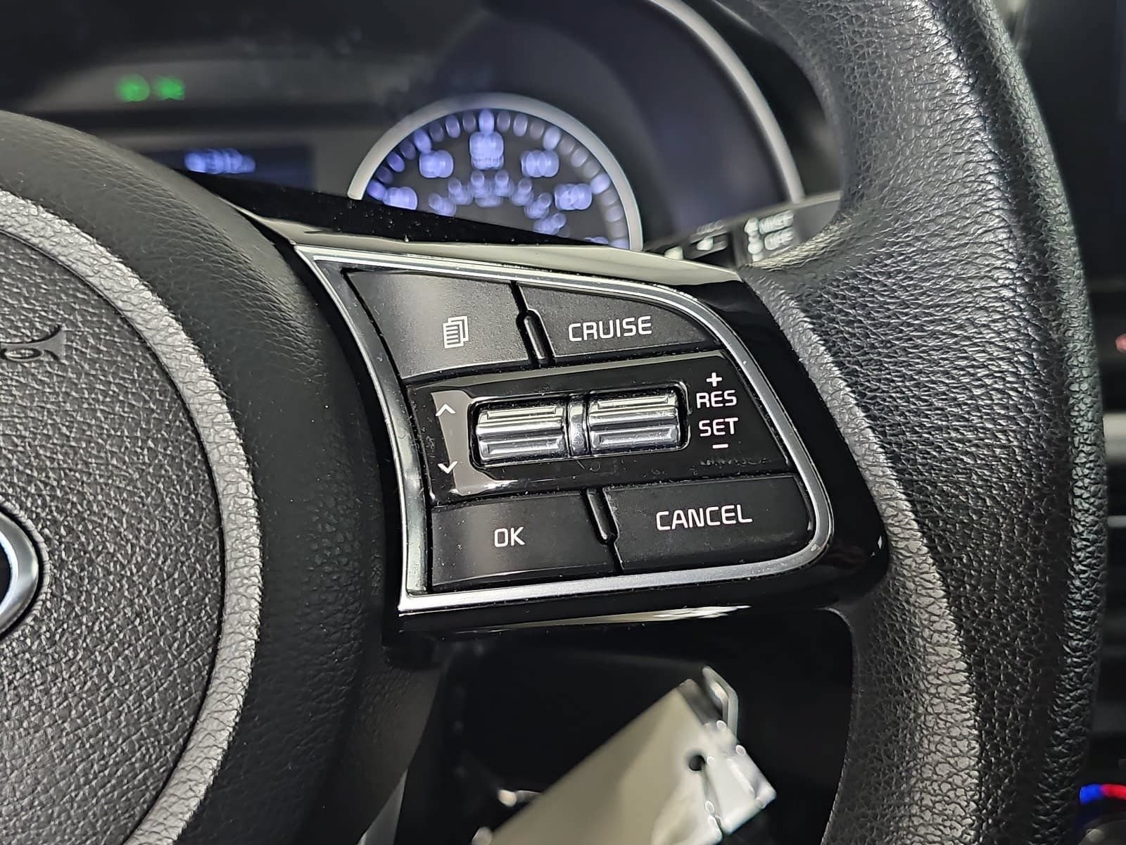 Used 2019 Kia Forte LXS FWD image 16