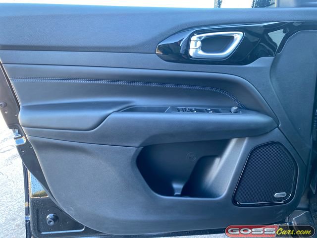 New 2026 Jeep Compass Limited w/ Sun, Sound & Navigation Group image 24