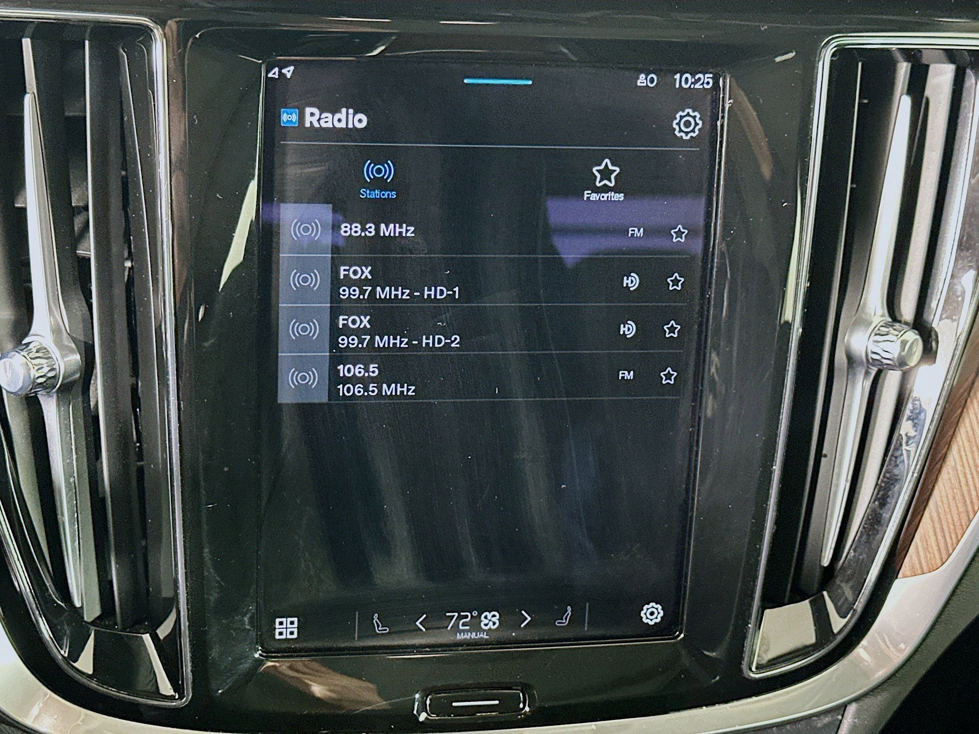 Used 2024 Volvo S60 B5 Plus image 21