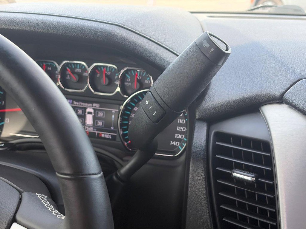 Used 2017 GMC Yukon SLT AWD/4WD image 15
