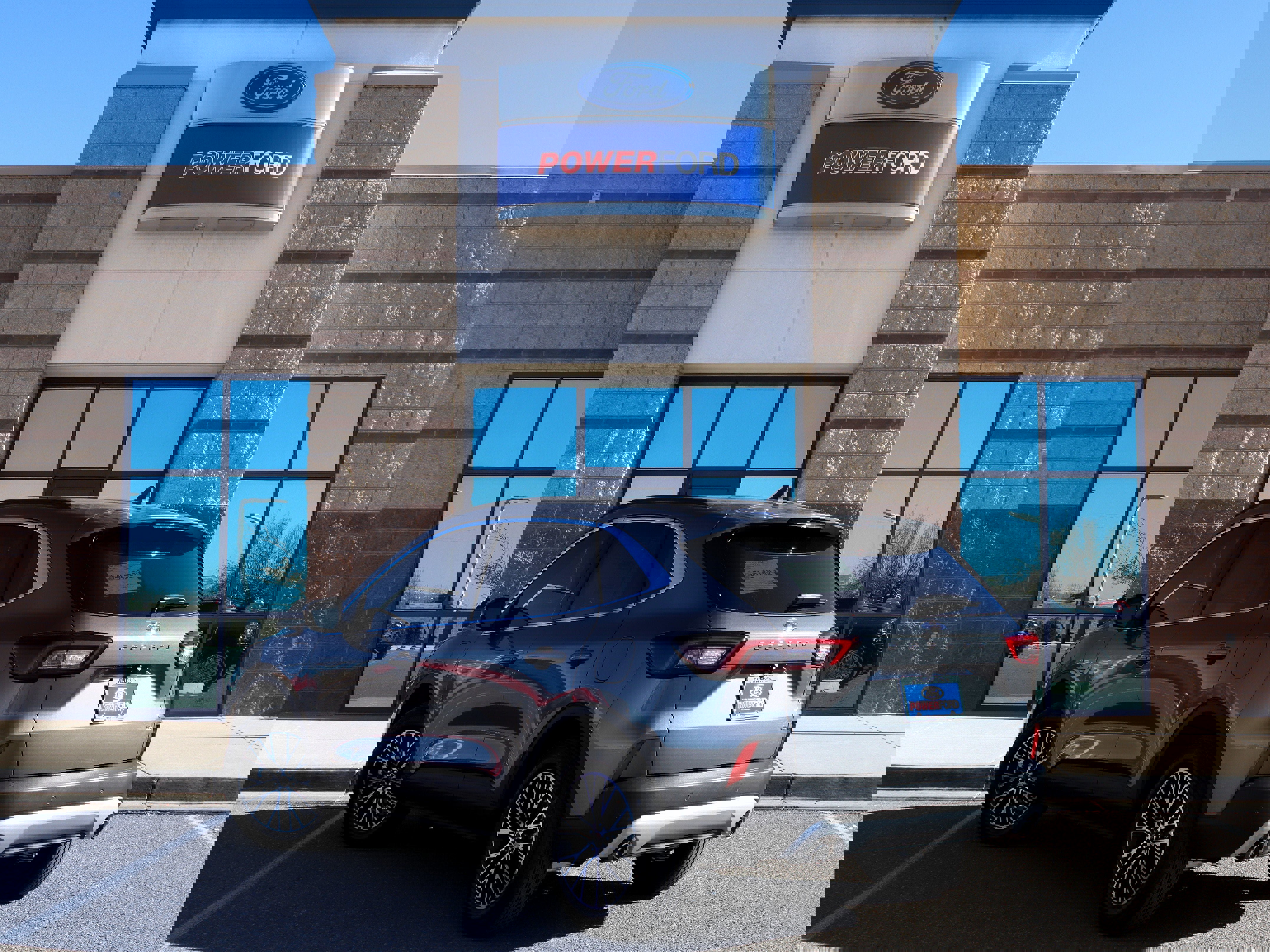 New 2026 Ford Escape SE image 8