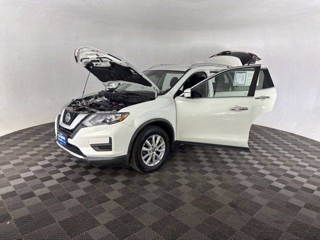 Used 2019 Nissan Rogue SV image 13