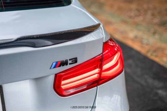 Used 2018 BMW M3 RWD image 96
