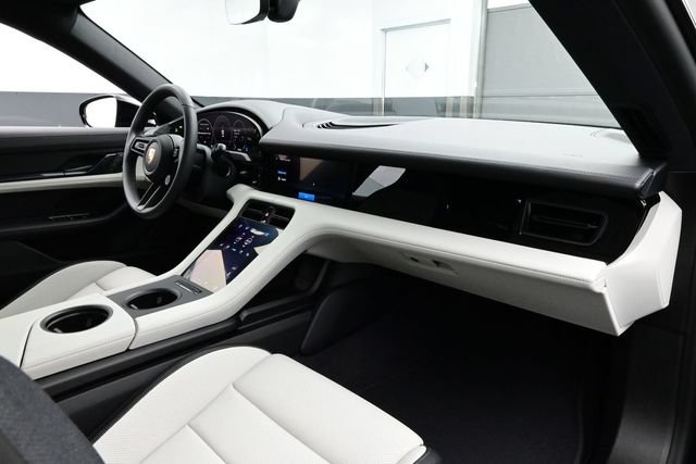 New 2026 Porsche Taycan AWD/4WD image 18