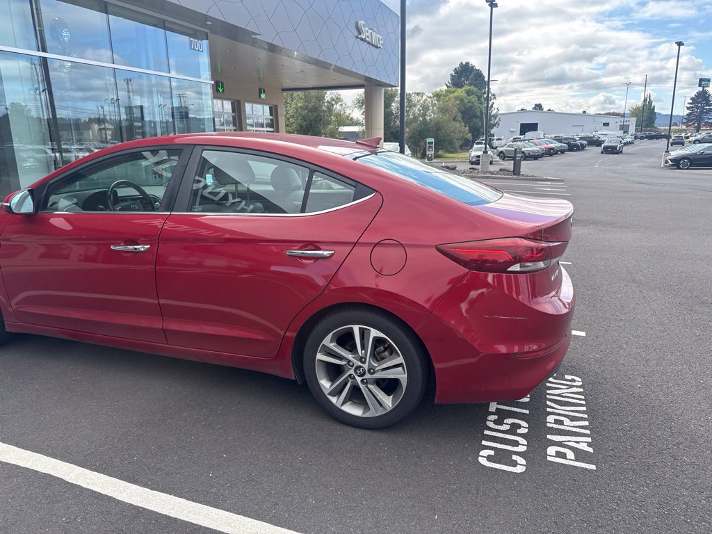 Used 2017 Hyundai Elantra Limited FWD image 6