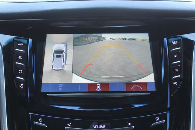 Used 2020 Cadillac Escalade Luxury RWD image 35