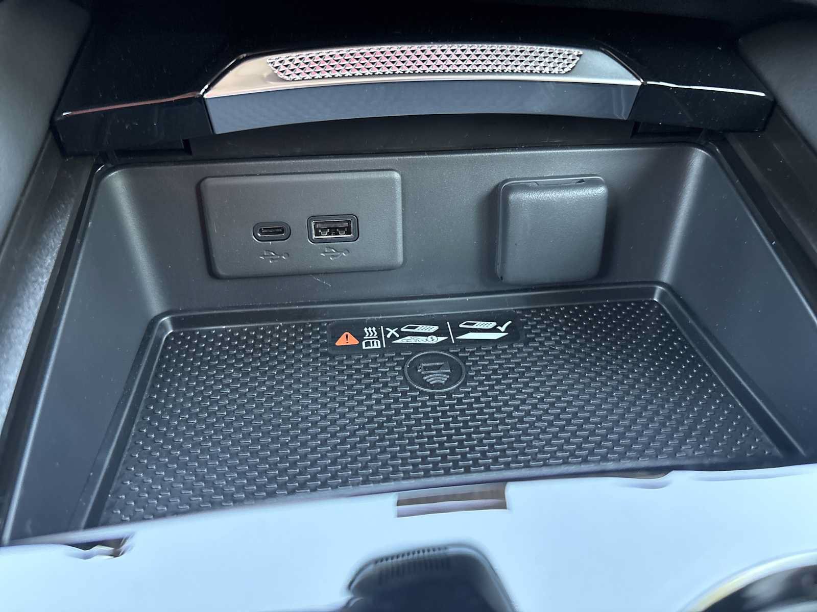 New 2026 Buick Envision Sport Touring AWD/4WD image 28