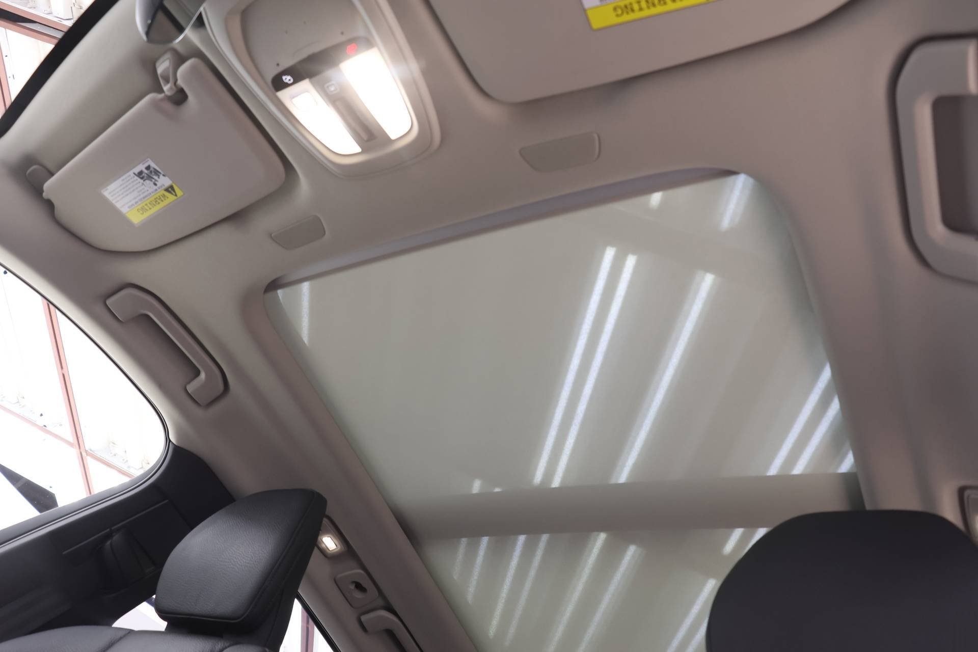 Certified 2025 Volvo XC60 B5 Plus image 20